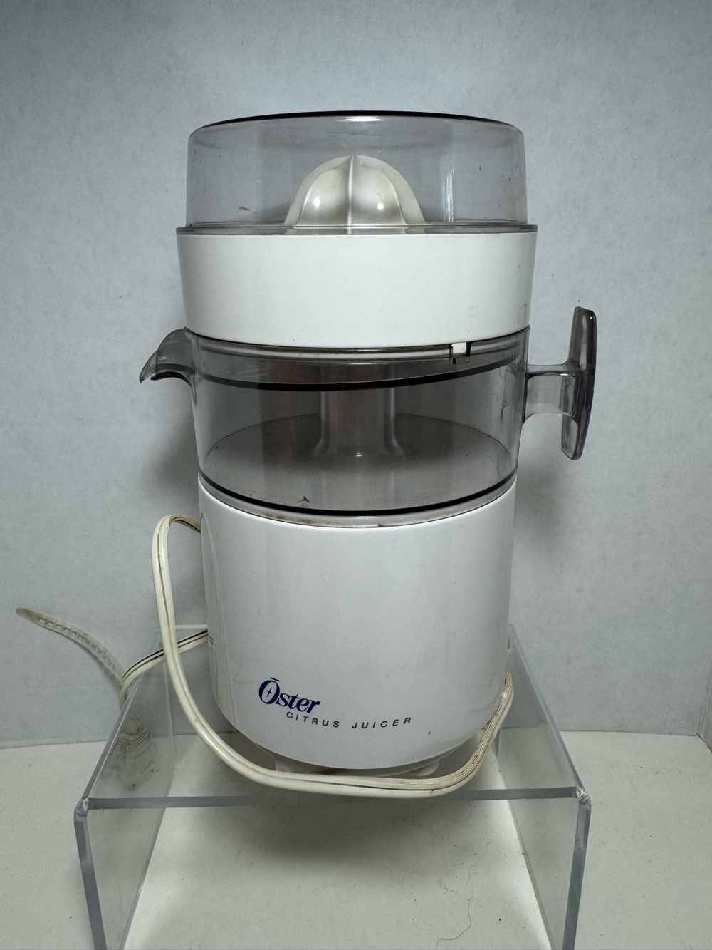 Oster automatic electric citrus juicer white model 4100–08 NWOB